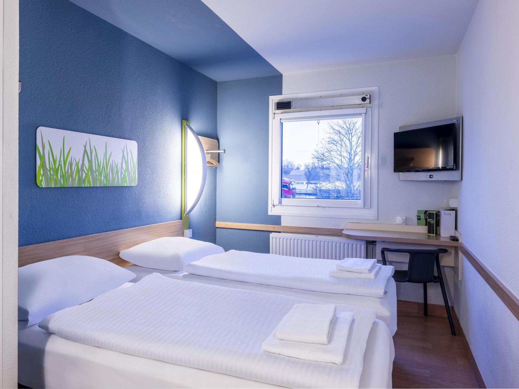 B&B Hotel Mannheim-Friedrichsfeld Экстерьер фото